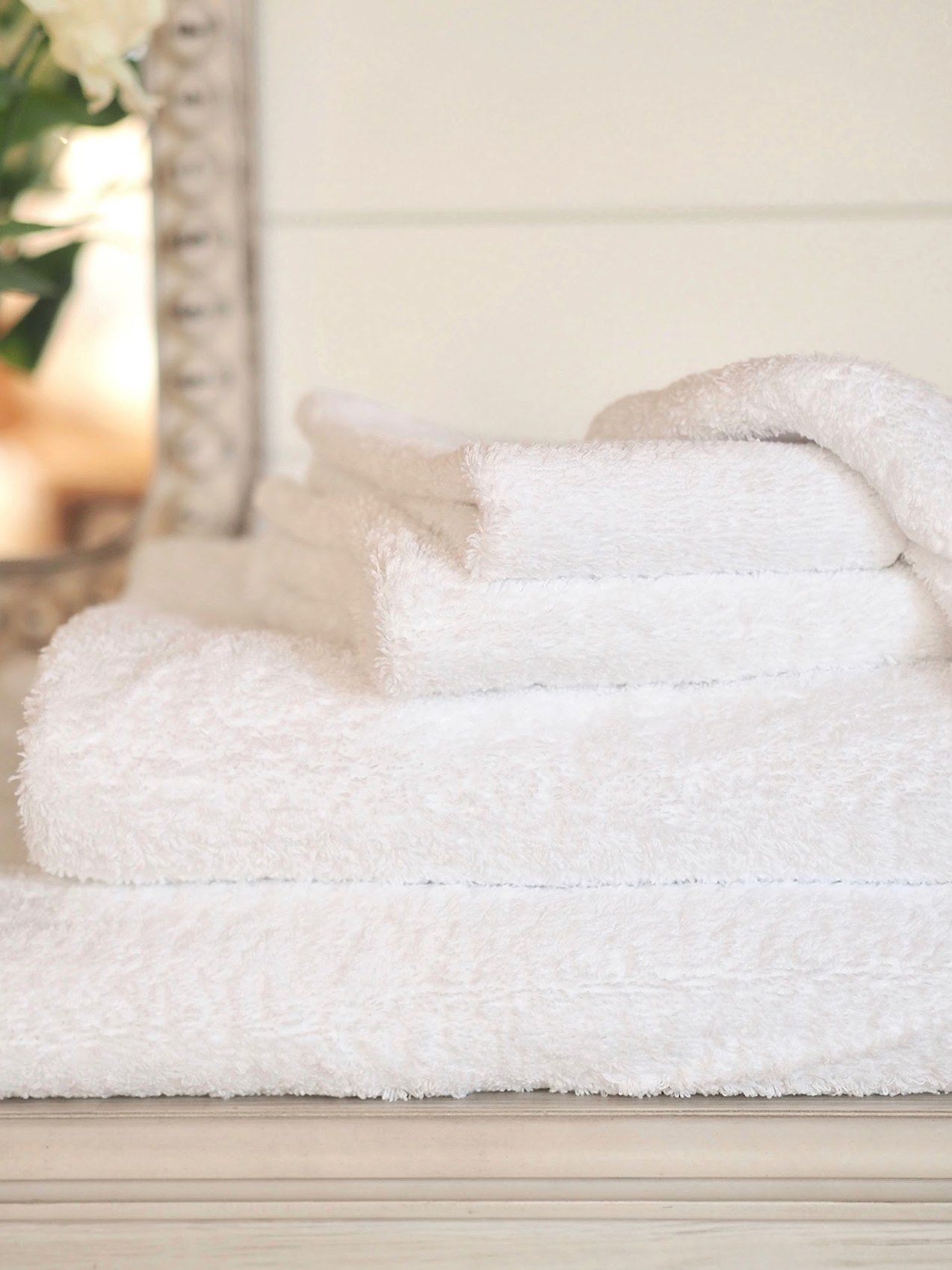Avalon Abyss Superpile | White - The Cross Decor & Design