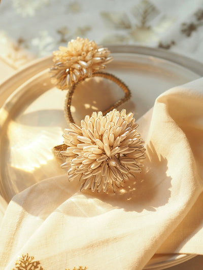 Pearl Cluster Napkin Ring