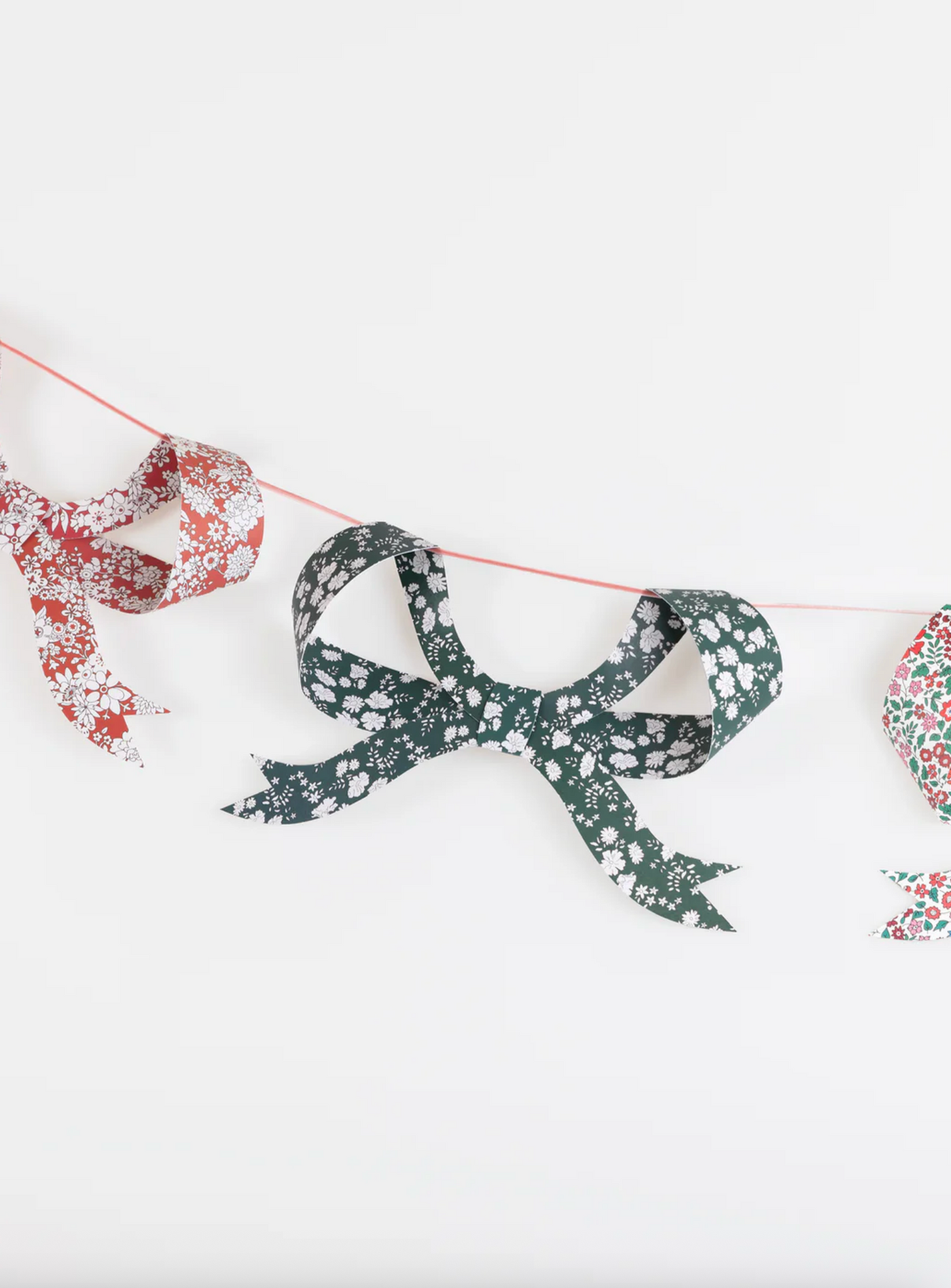 Liberty Festive Paper Bow Garland
