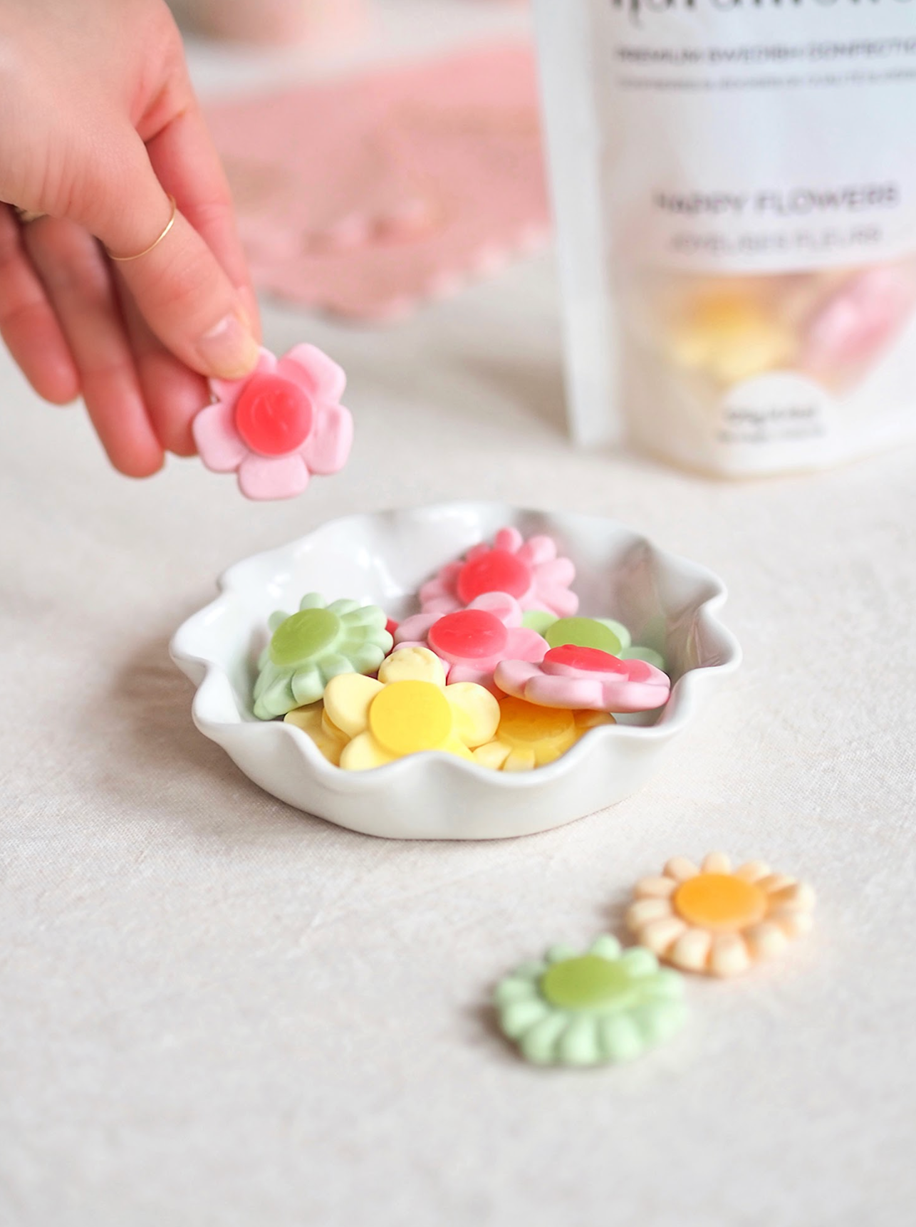 Happy Flowers Candy Bag - The Cross Decor & Design