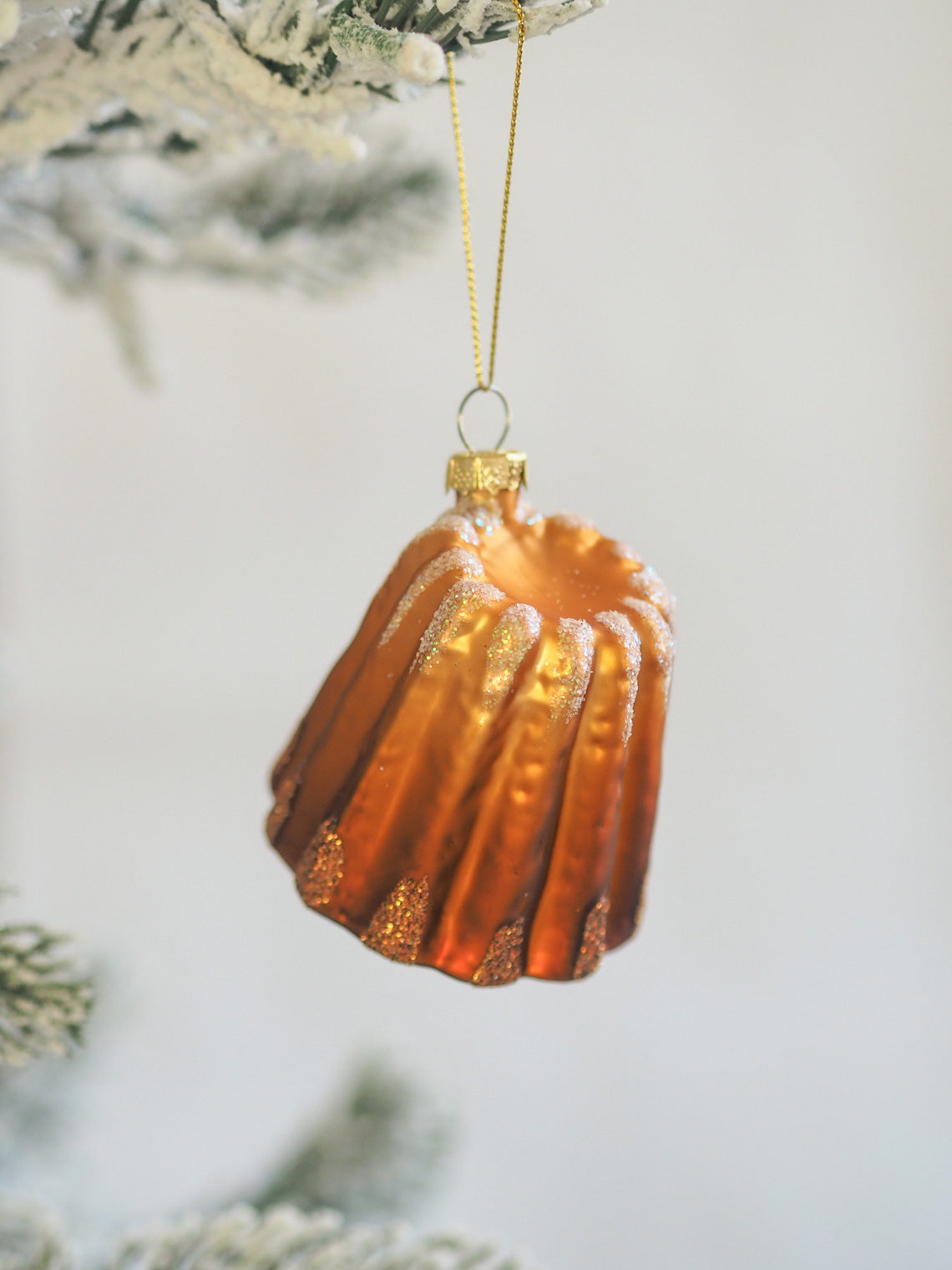 Canelé Ornament