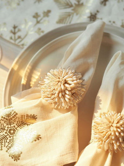 Pearl Cluster Napkin Ring