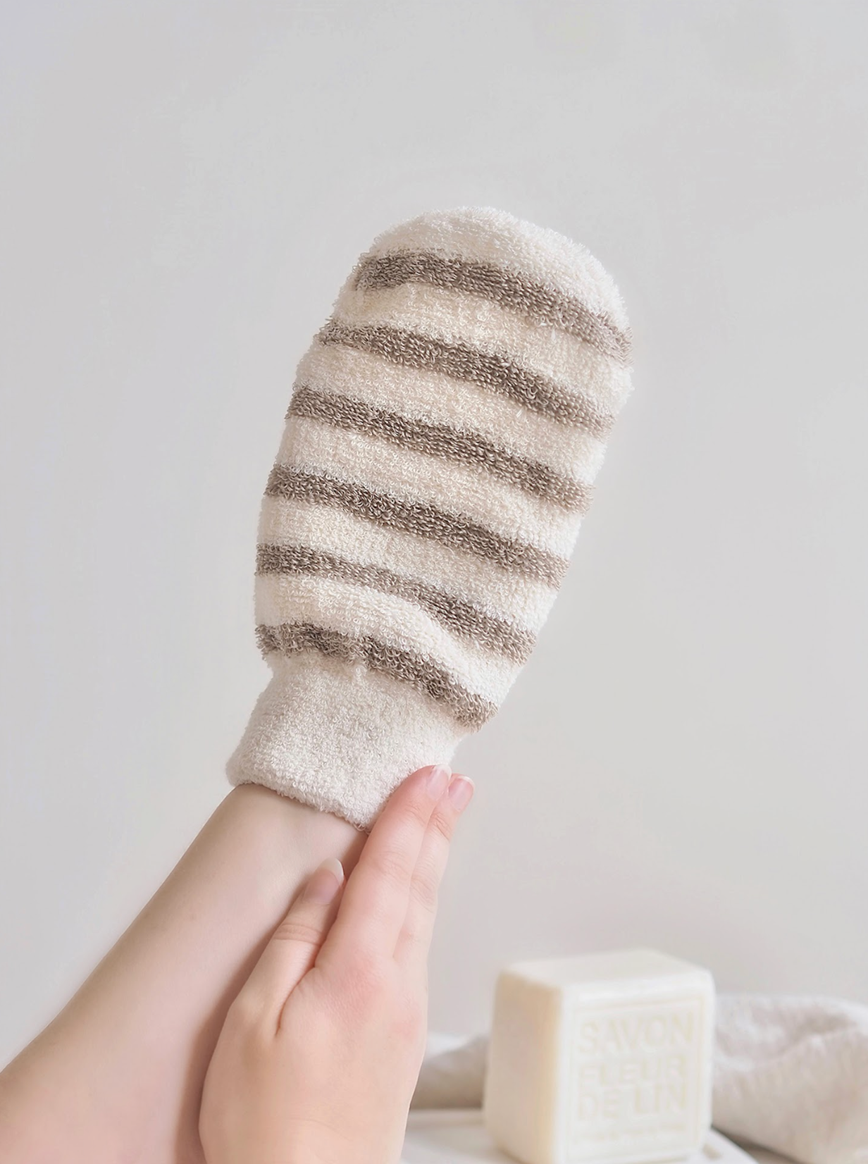Belle de Provence Striped Bath Mitt - The Cross Decor & Design