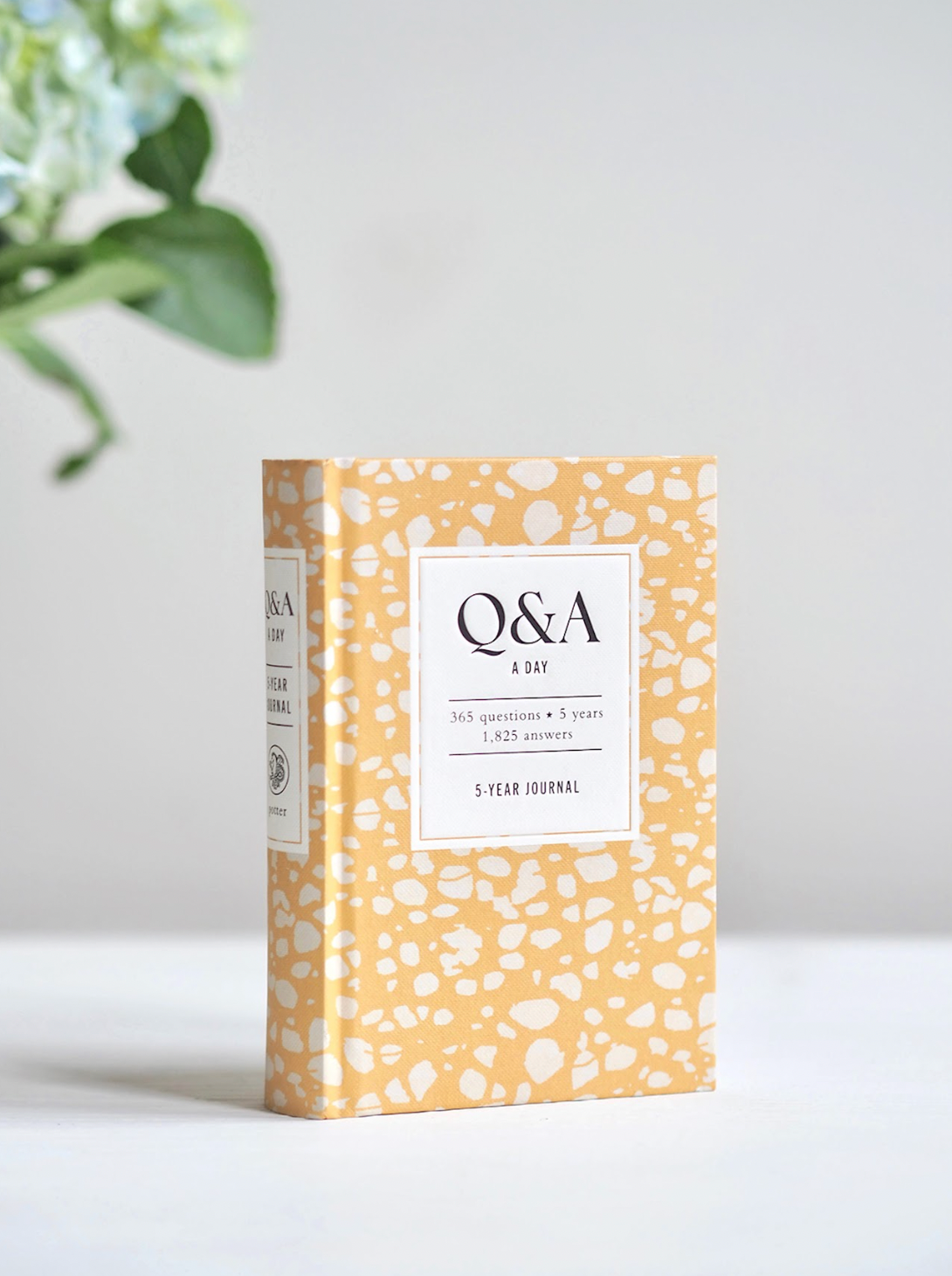 Q&A a Day |  A 5 Year Journal - The Cross Decor & Design