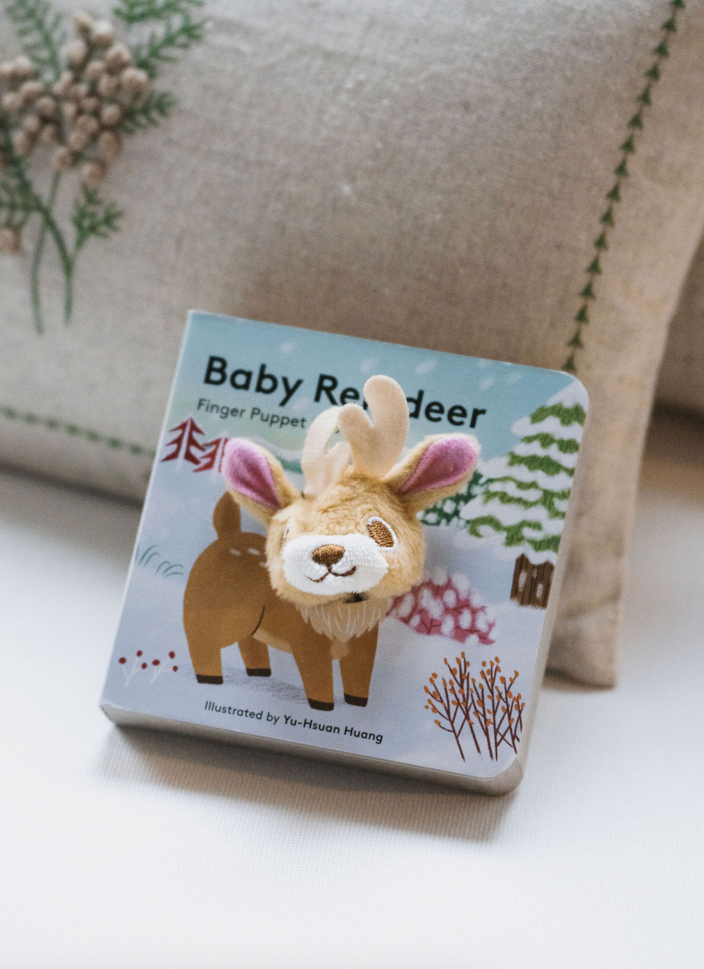 Baby Reindeer Finger Puppet Book