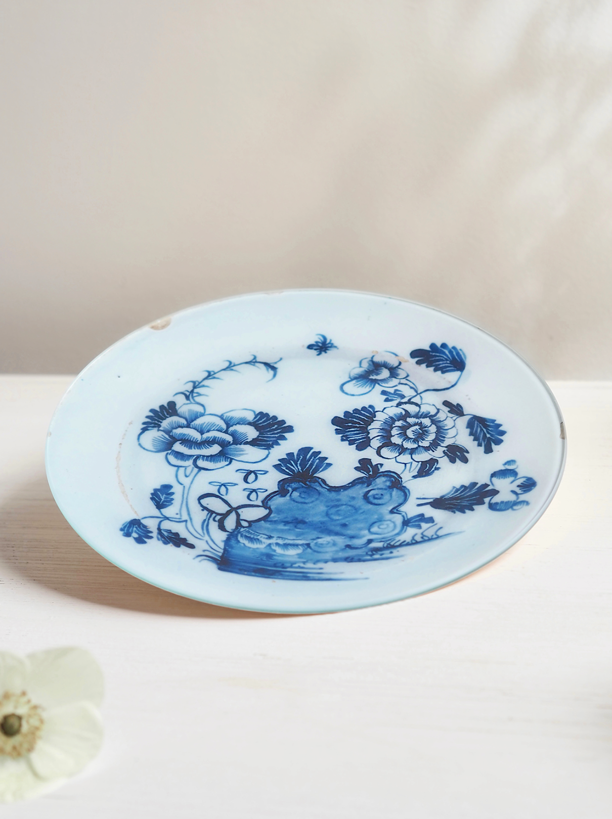 Delft #3 Plate - The Cross Decor & Design