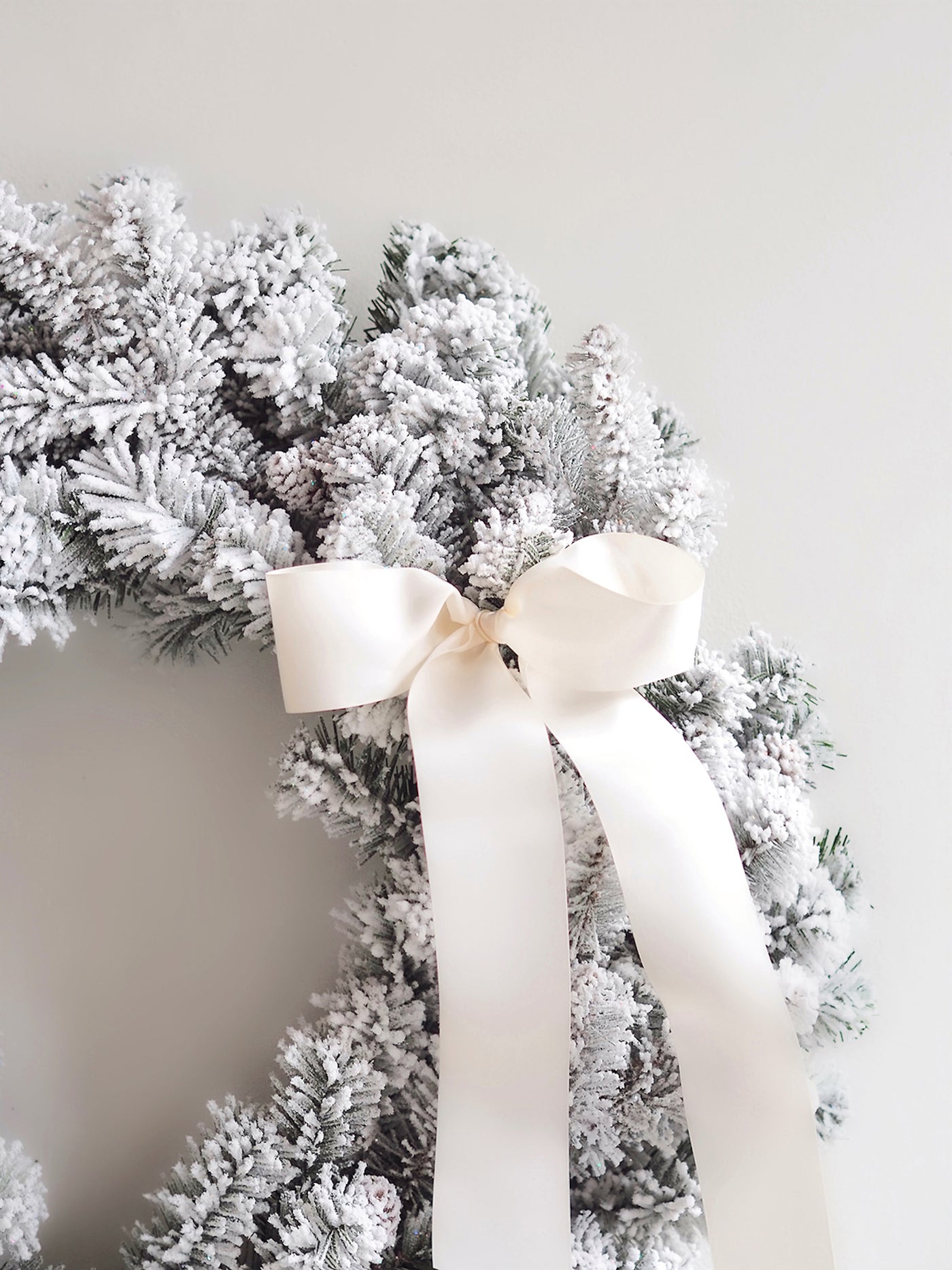Spruce Flocked Wreath 30" - The Cross Decor & Design