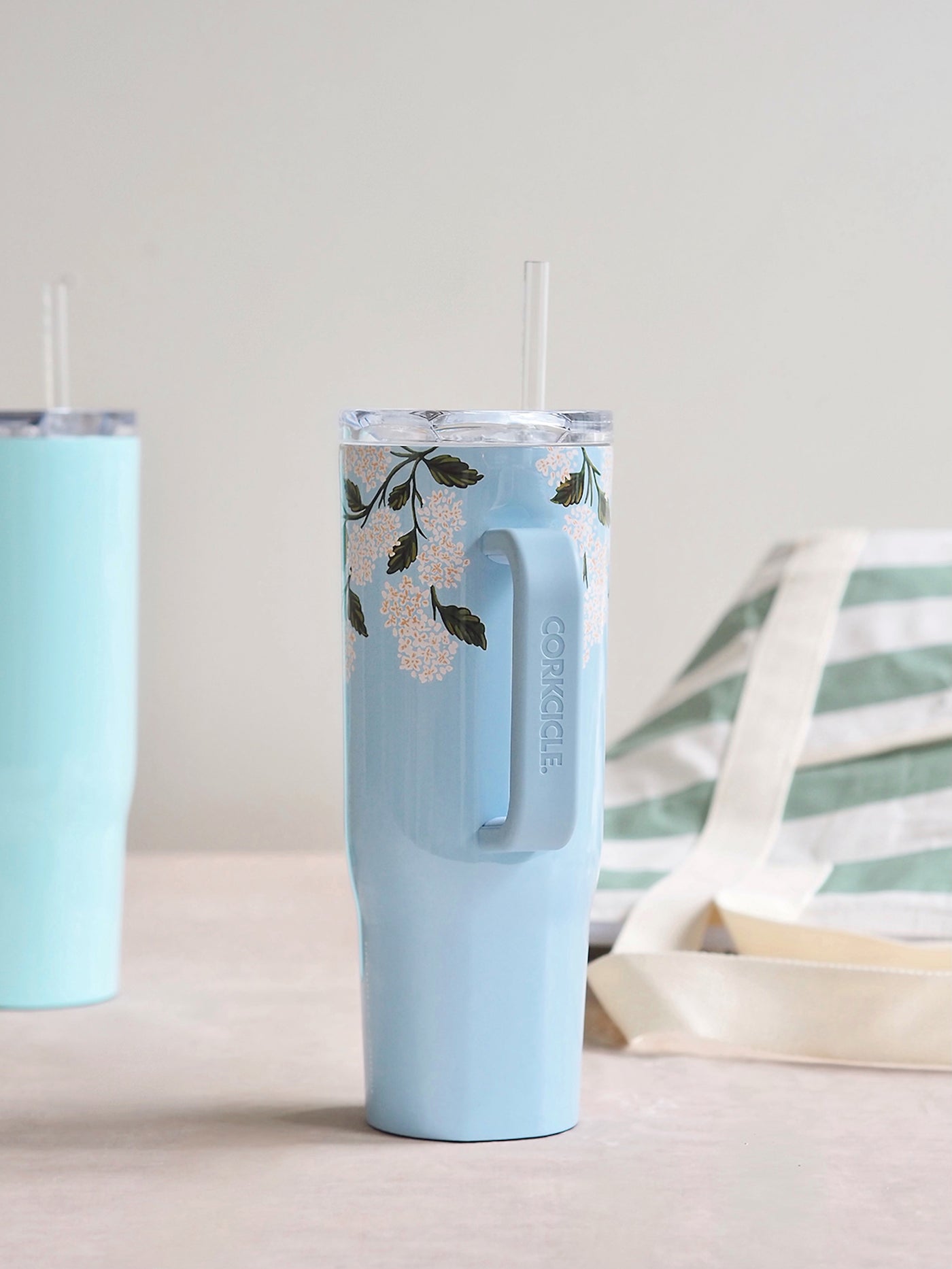 Blue Hydrangea Cruiser 40oz - The Cross Decor & Design