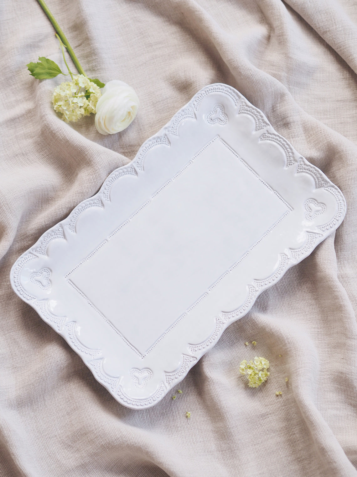 Incanto White Lace Platter - The Cross Decor & Design