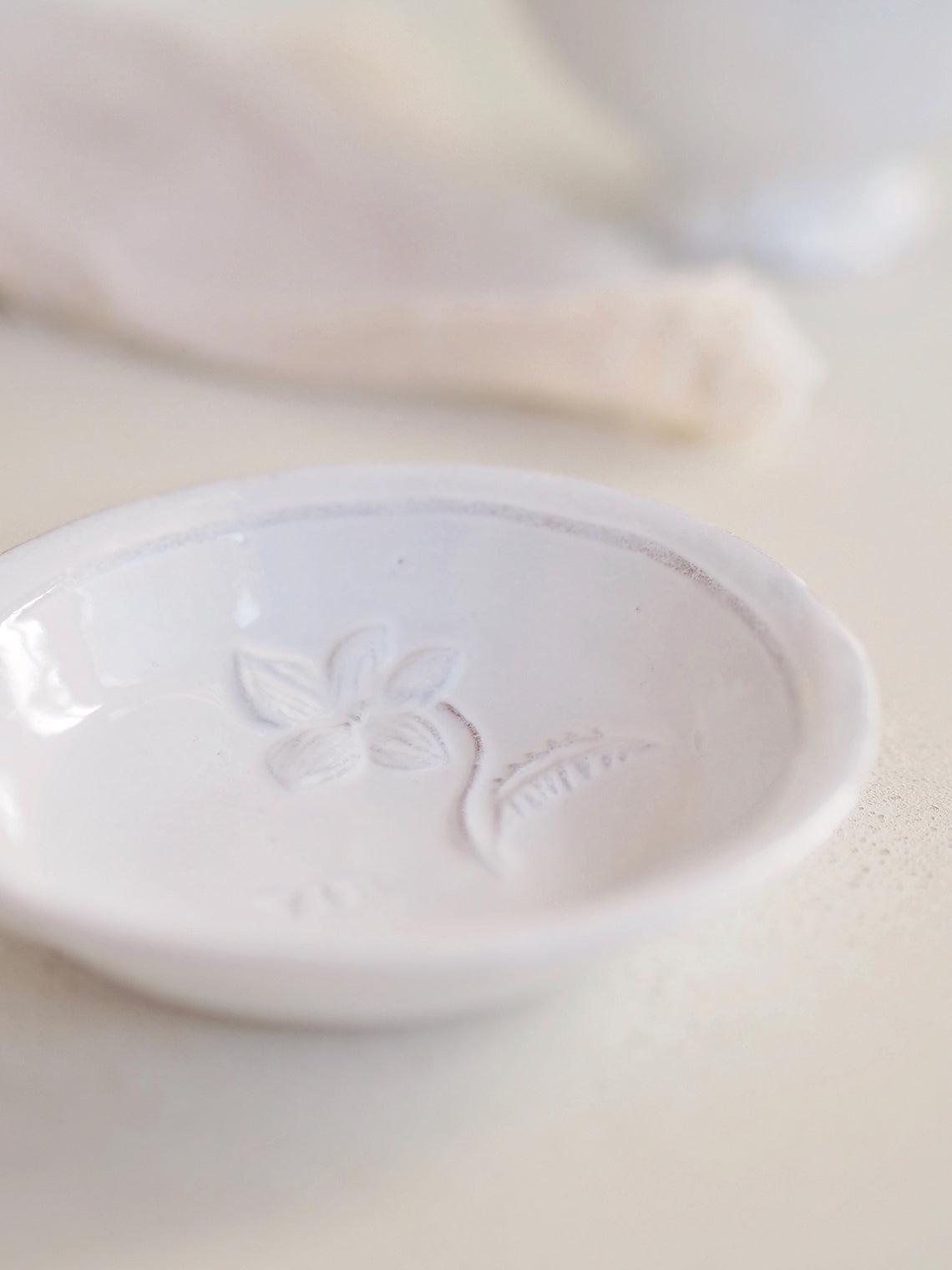 Fleurs Saucer - The Cross Decor & Design