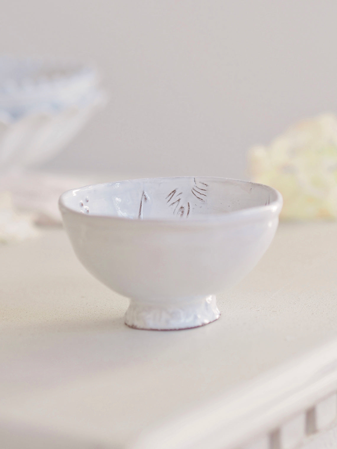 Robinson Small Bowl w Flowers Inside - The Cross Decor & Design